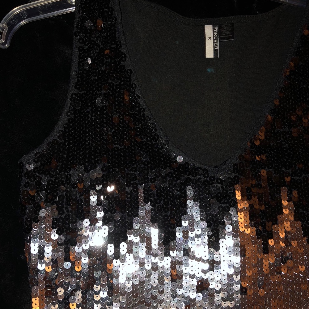 Sequined mini - Picture 3 of 6